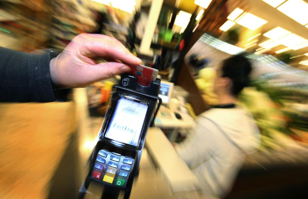 Geschäfte mit zweifelhaften Kunden? Payone hat nach eigenen Angaben längst Konsequenzen gezogen (Symbolbild) - Foto: Karl-Josef Hildenbrand/dpa