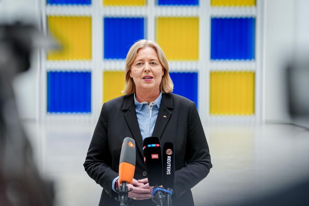 Bärbel Bas (SPD) macht die Rente zum aktuellen Schwerpunktthema ihres Ministeriums. - Foto: Kay Nietfeld/dpa