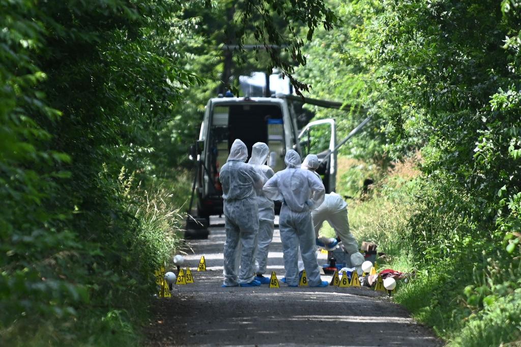 Die Polizei geht von einem Verbrechen aus und setzte eine Mordkommission ein. - Foto: FotoBludau/dpa