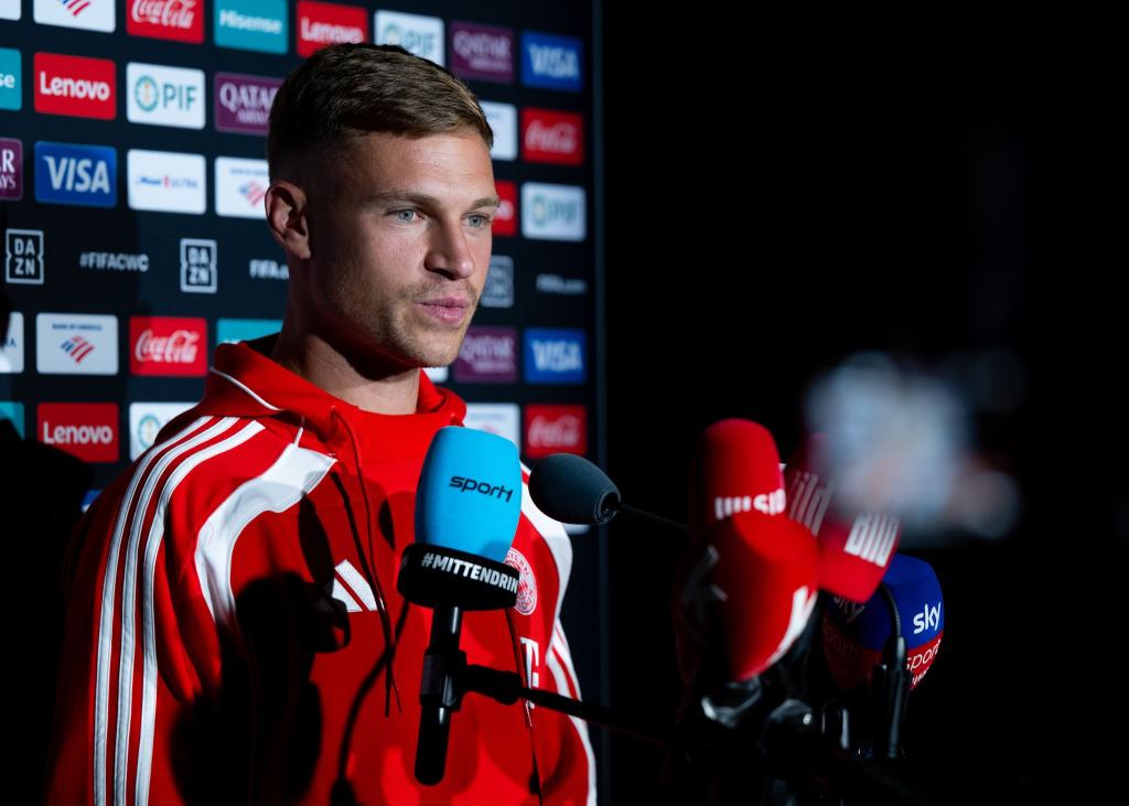 Pikantes Wiedersehen bei der Club-WM: Joshua Kimmich spricht über Schiedsrichter Anthony Taylor. - Foto: Sven Hoppe/dpa