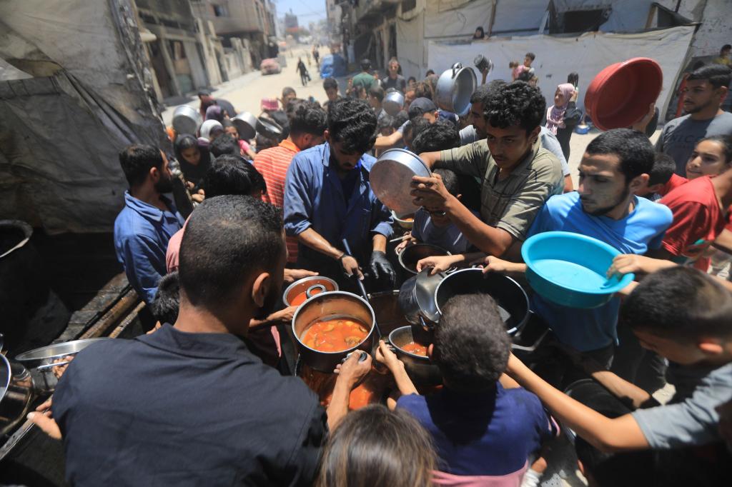 Mehrere Gemeinden in Gaza haben wegen ausbleibender Treibstoffversorgung die Einstellung kommunaler Dienstleistungen angekündigt. (Archivbild) - Foto: Omar Ashtawy/APA Images via ZUMA Press Wire/dpa