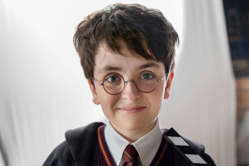 Dominic McLaughlin spielt Harry Potter. - Foto: Aidan Monaghan/HBO via AP/dpa