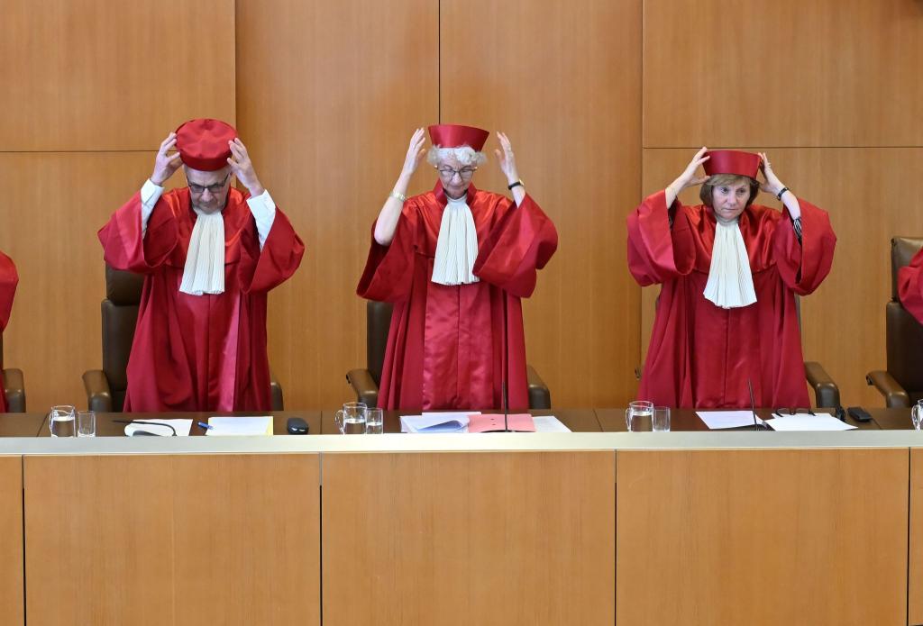 Der Zweite Senat hat die Schutzpflicht der Bundesregierung für Ausländer im Ausland geprüft. - Foto: Uli Deck/dpa