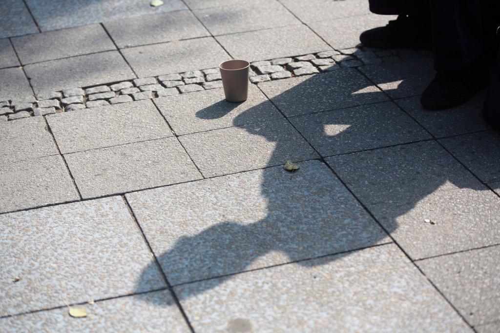 Die Schere zwischen Arm und Reich vergrößert sich in vielen Ländern. (Archivbild) - Foto: Fernando Gutierrez-Juarez/dpa