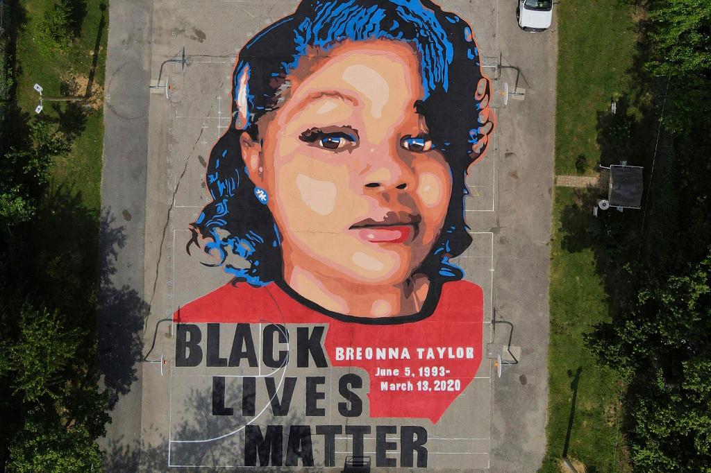 Der Name der 26-jährigen Breonna Taylor wurde zu einem Symbol der Bewegung gegen Rassismus und Polizeigewalt. (Archivbild) - Foto: Julio Cortez/AP/dpa