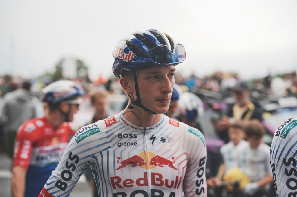 Der deutsche Rad-Jungstar Florian Lipowitz. - Foto: Thibault Camus/AP/dpa
