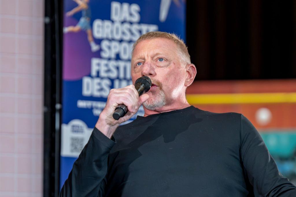 Boris Becker spricht am Rand der «FISU World Univeristy Games» über seine Karriere und Ratschläge an junge Sportlerinnen und Sportler. - Foto: David Inderlied/dpa