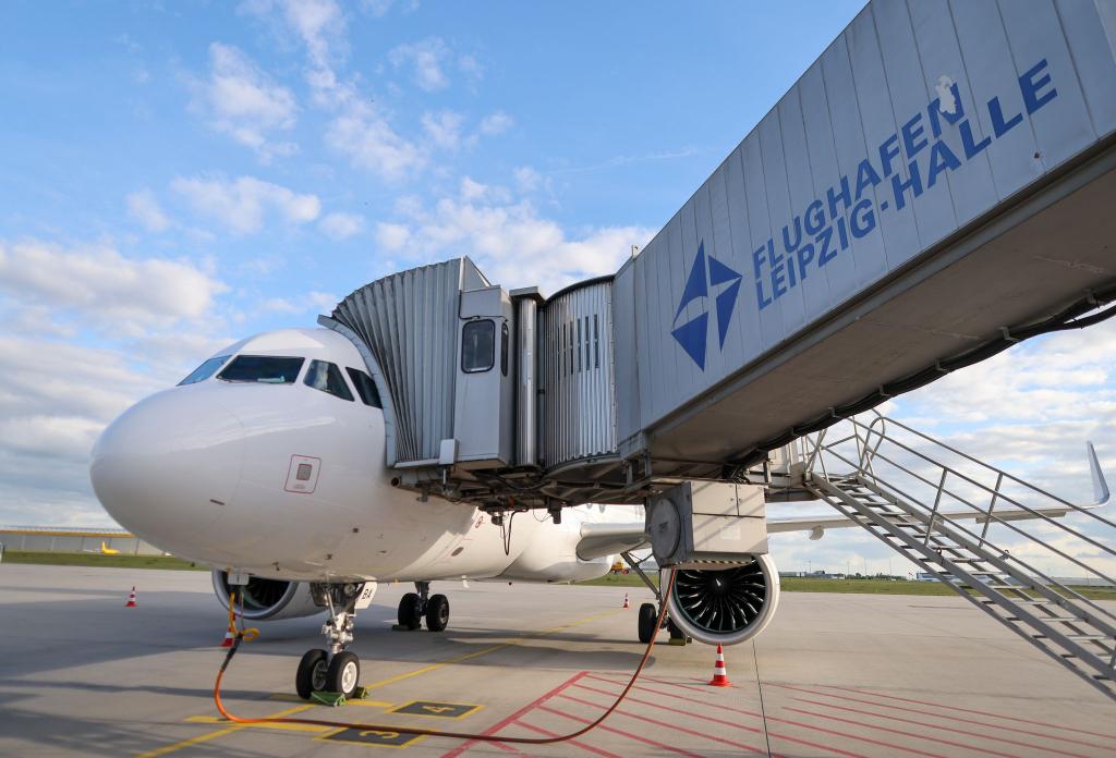 Der Flughafen Leipzig/Halle ist aus Pilotensicht besonders sicher. - Foto: Jan Woitas/dpa