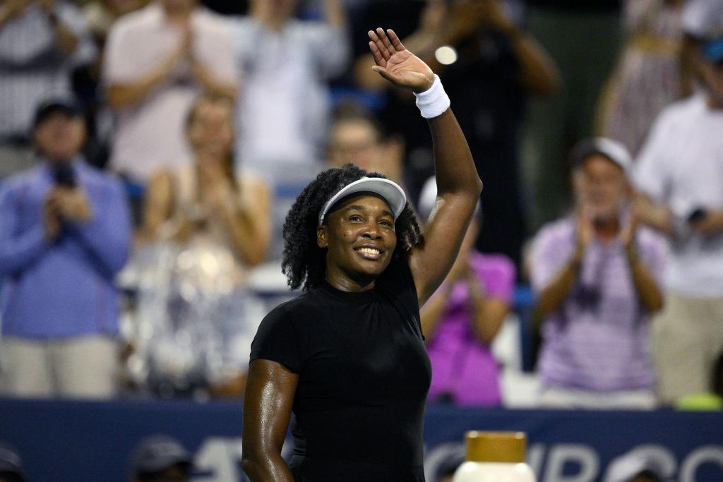 Venus Williams nach ihrer glatten Niederlage. - Foto: Nick Wass/AP/dpa