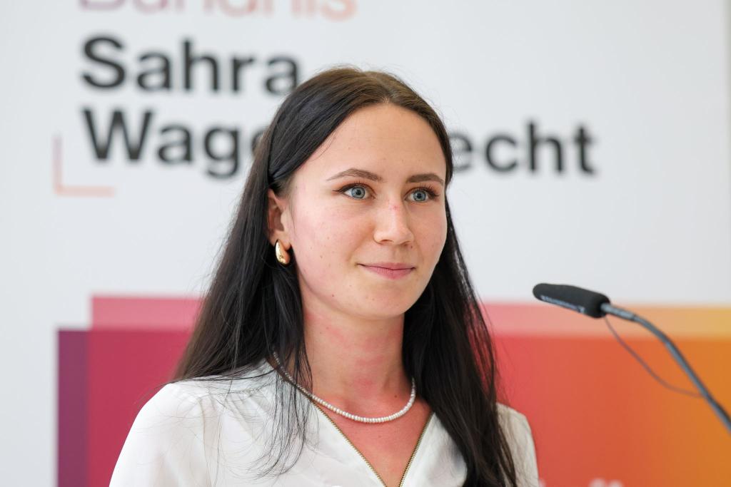 Anastasia Wirsing ist frischgewählte Bundesvorsitzende des BSW-Jugendbündnisses. - Foto: Christoph Reichwein/dpa