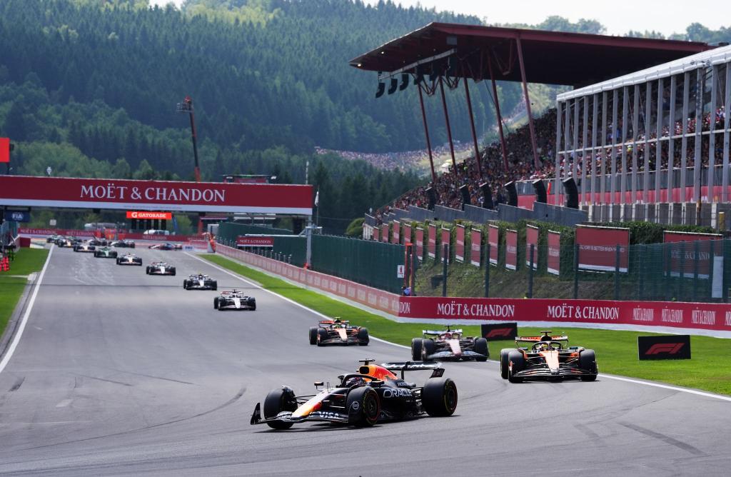 Max Verstappen hängte die Konkurrenz im Sprint ab. - Foto: Bradley Collyer/PA Wire/dpa