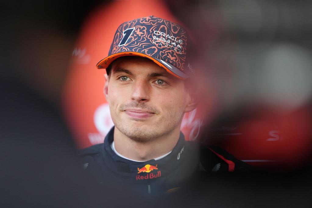 Max Verstappen fährt auch 2026 für Red Bull. - Foto: Bradley Collyer/PA Wire/dpa