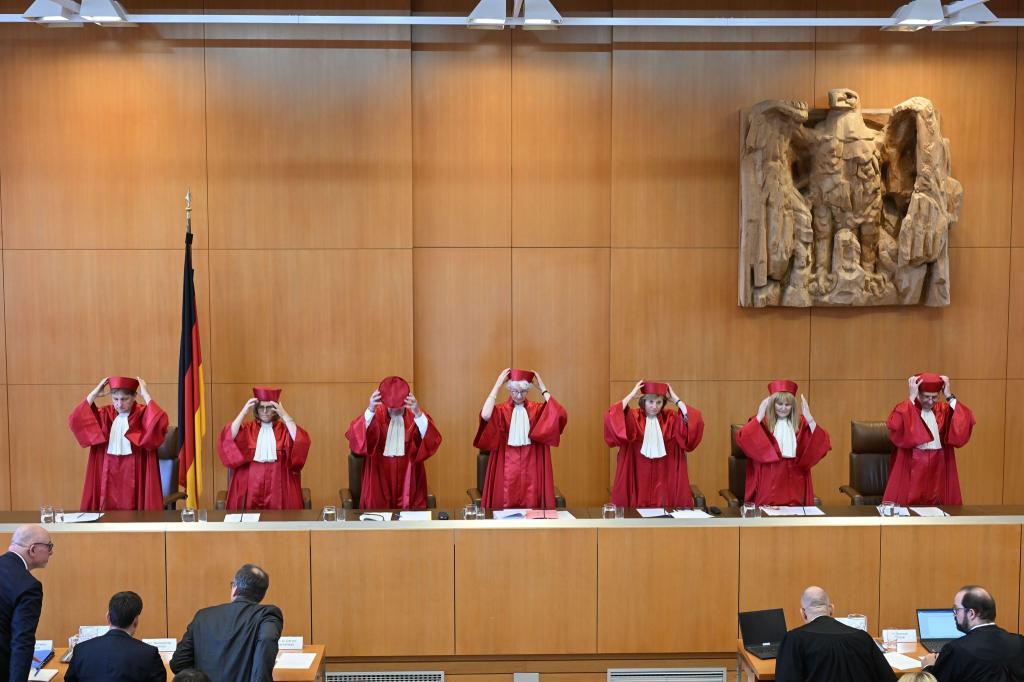 Bislang ist unklar, wie es mit der Nachbesetzung des Bundesverfassungsgerichts weitergeht. (Archivbild) - Foto: Uli Deck/dpa