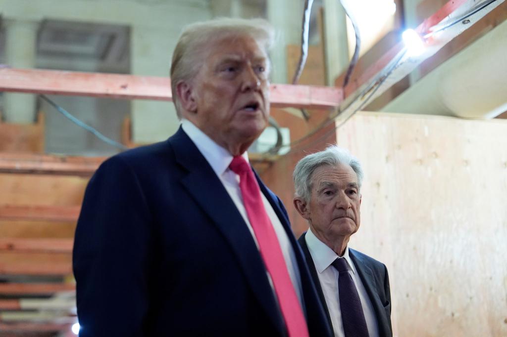 Fed-Chef Powell ist seit Monaten das Ziel verbaler Attacken von US-Präsident Trump. (Archivbild) - Foto: Julia Demaree Nikhinson/AP/dpa