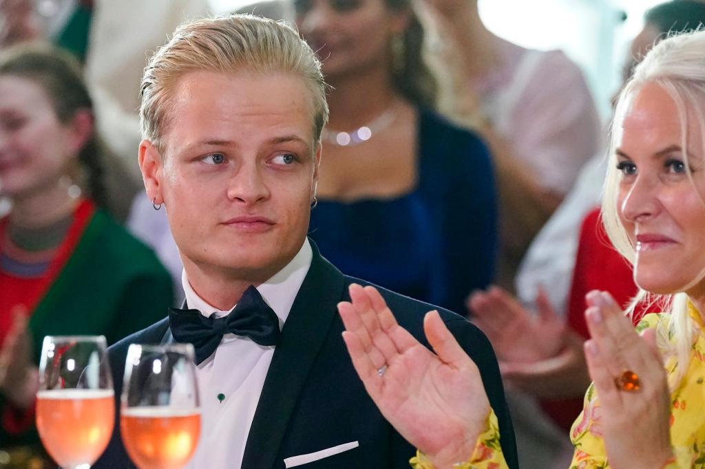 Marius Borg Høiby ist der älteste Sohn von Kronprinzessin Mette-Marit. (Archivbild) - Foto: Lise Aserud/NTB/dpa