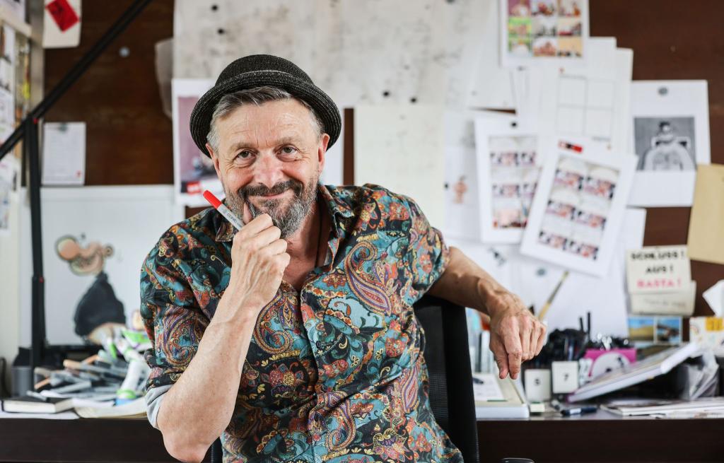 Ralf König ist schon seit 40 Jahren einer der erfolgreichsten deutschen Comiczeichner. - Foto: Oliver Berg/dpa