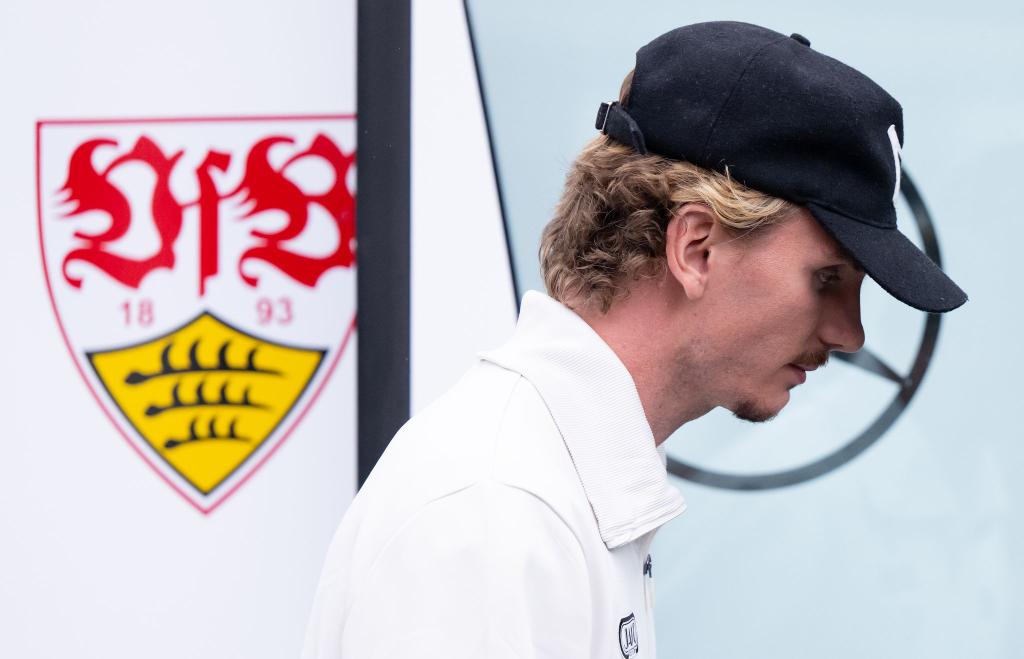 Nick Woltemade würde dem VfB Stuttgart am liebsten schon jetzt den Rücken kehren. - Foto: Sven Hoppe/dpa