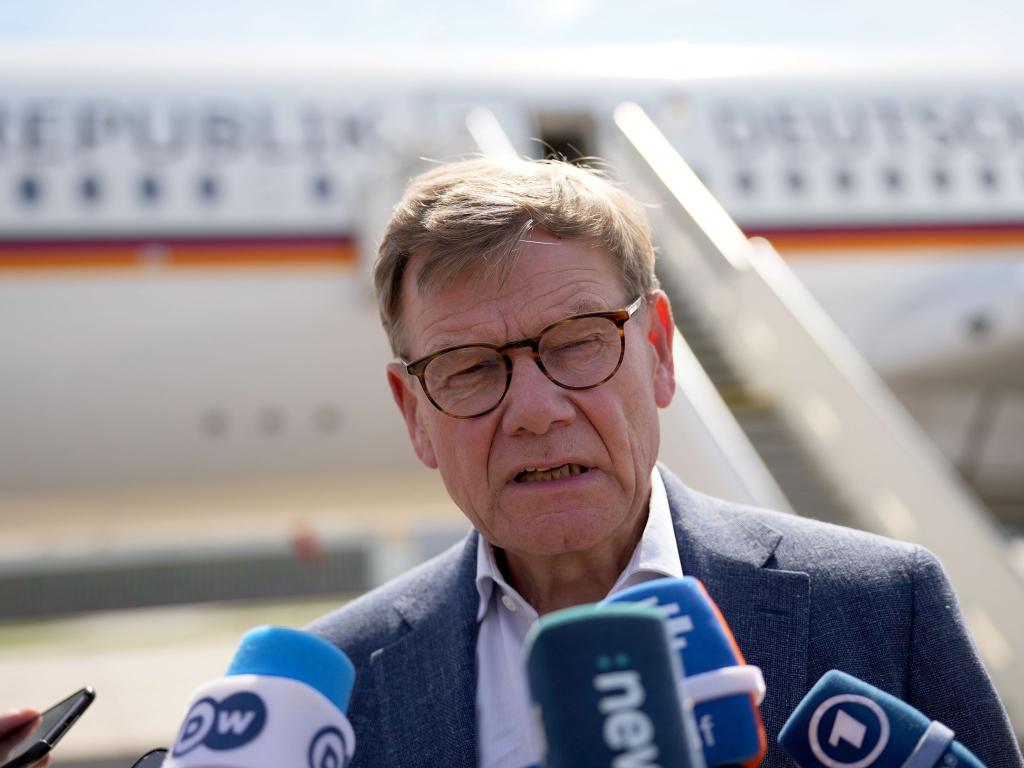 Außenminister Johann Wadephul (CDU) reist nach Japan und Indonesien. Auch dort wird die Lage in der Ukraine und der Umgang mit China eine große Rolle spielen. - Foto: Soeren Stache/dpa