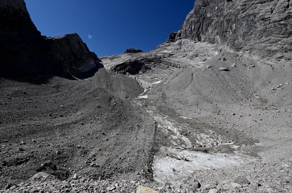 Was vom Watzmanngletscher übrig ist im Jahr 2025. - Foto: Angelika Warmuth/dpa