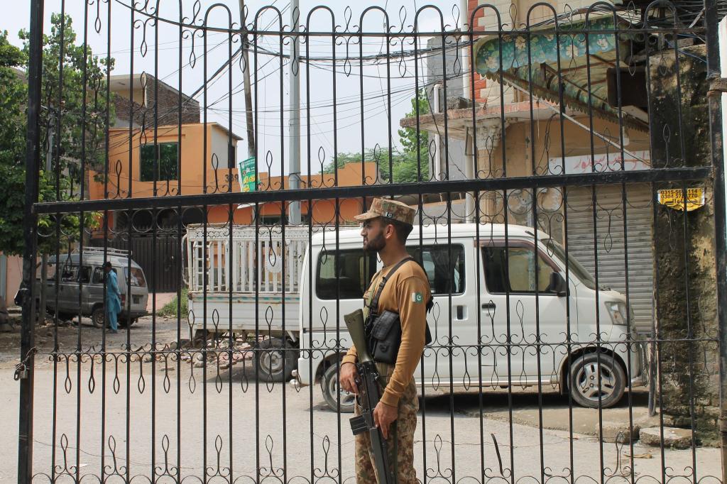 Erst werden die Afghaninnen und Afghanen in Abschiebezentren gebracht, dann geht es zurück in die alte Heimat. (Archivfoto) - Foto: Nabila Lalee/dpa