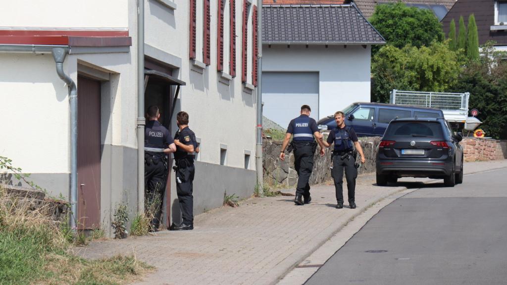 Die Polizei hatte seit Donnerstag nach dem Flüchtigen gesucht. (Archivbild) - Foto: Rene Priebe/dpa