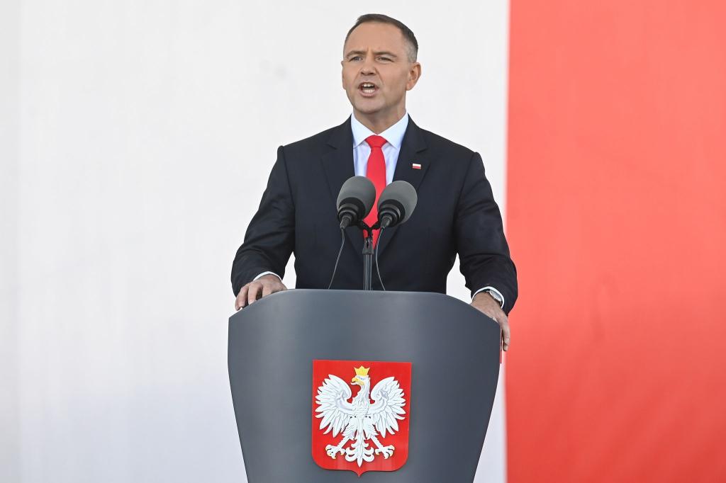 Polens rechtskonservativer Präsident Karol Nawrocki hat mit seinem Veto ein Gesetz gestoppt, dass die Zahlung von Hilfen für Ukraine-Flüchtlinge regeln soll. (Archivbild) - Foto: Piotr Nowak/PAP/dpa