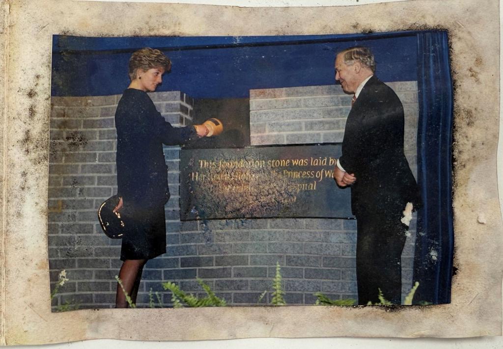Prinzessin Diana war damals Schirmherrin des Krankenhauses. - Foto: -/Great Ormond Street Hospital via PA Media/dpa