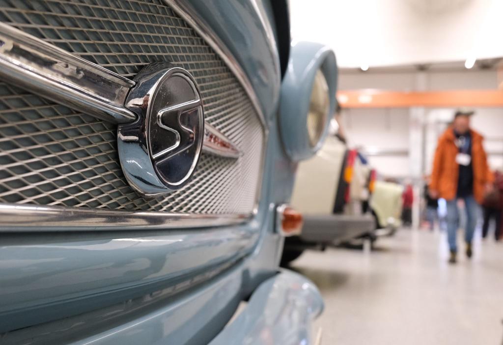 DDR-Klassiker wie der Trabant 601 und der Wartburg 311 haben ihren Wert seit 2018 laut Experten verdoppelt. (Symbolbild) - Foto: Sebastian Willnow/dpa