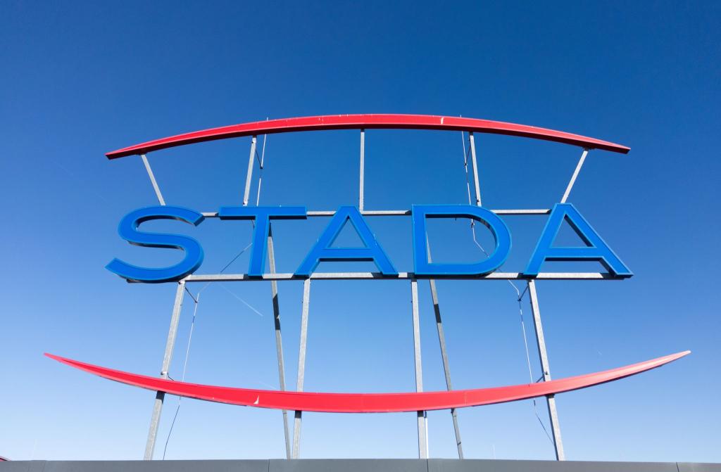 Der hessische Pharmakonzern Stada will zurück an die Börse - Foto: Boris Roessler/dpa