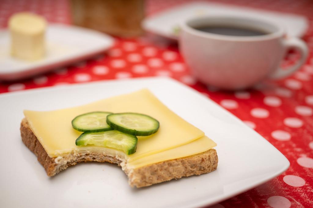 Jetzt soll sogar schon Käse «woke» sein. (Symbolbild) - Foto: Sebastian Gollnow/dpa