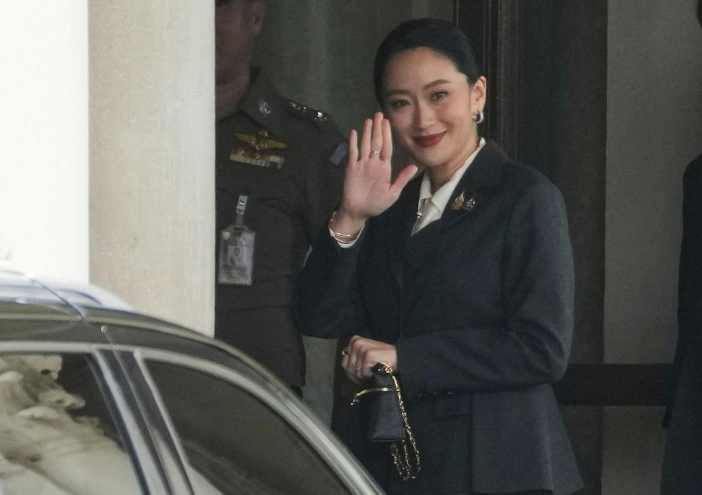Paetongtarn Shinawatra (39) war nur ein Jahr im Amt. - Foto: Sakchai Lalit/AP/dpa