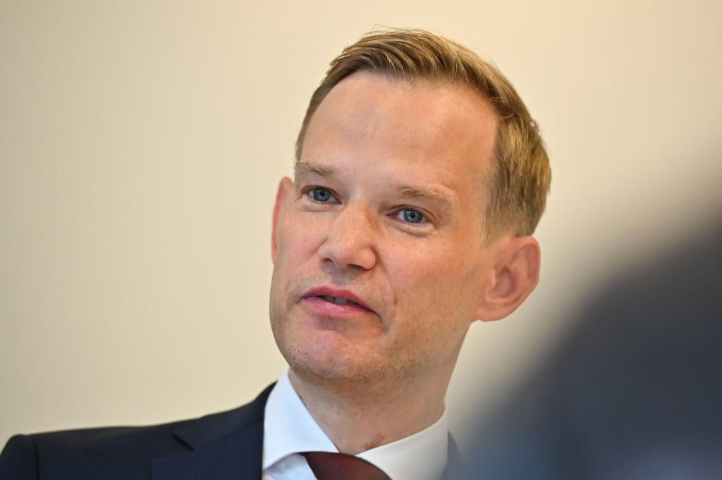 Hendrick Streeck: «Die Droge, die mir am meisten Sorgen macht, ist Crack.» - Foto: Katharina Kausche/dpa