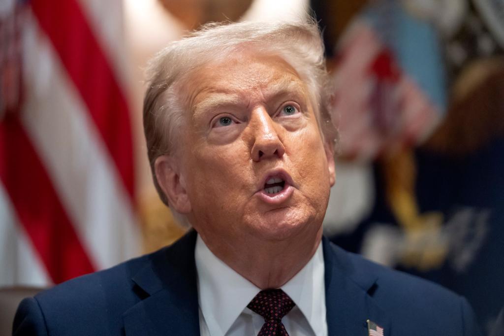 Der US-Präsident hatte bereits im Februar den Gazastreifen für sich beansprucht. - Foto: Mark Schiefelbein/AP/dpa