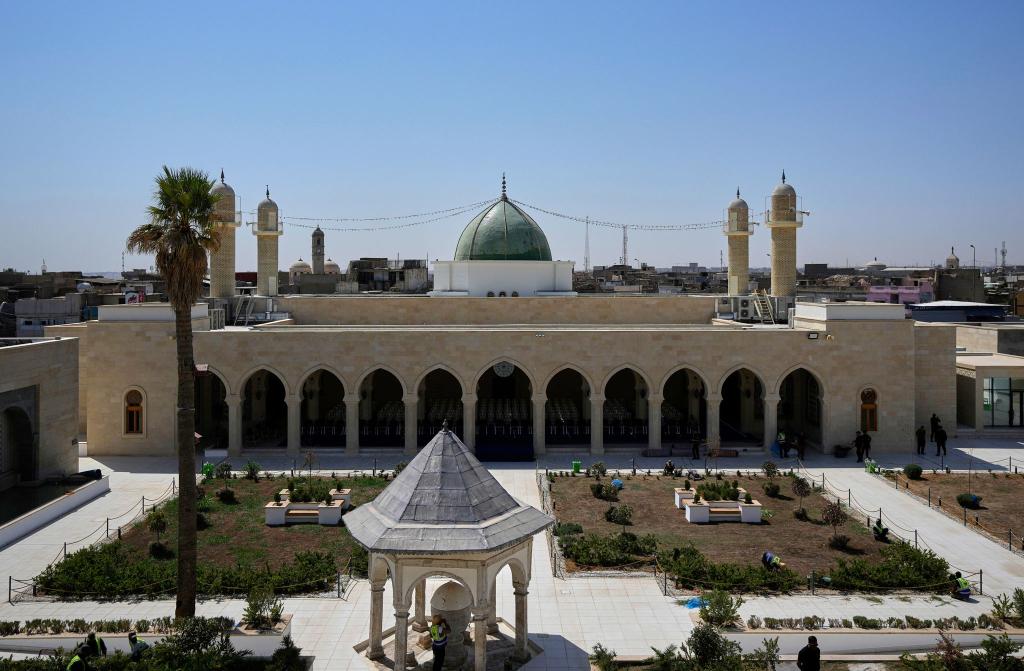 Die Al-Nuri-Moschee vor dem Besuch des irakischen Regierungschefs. - Foto: Hadi Mizban/AP/dpa