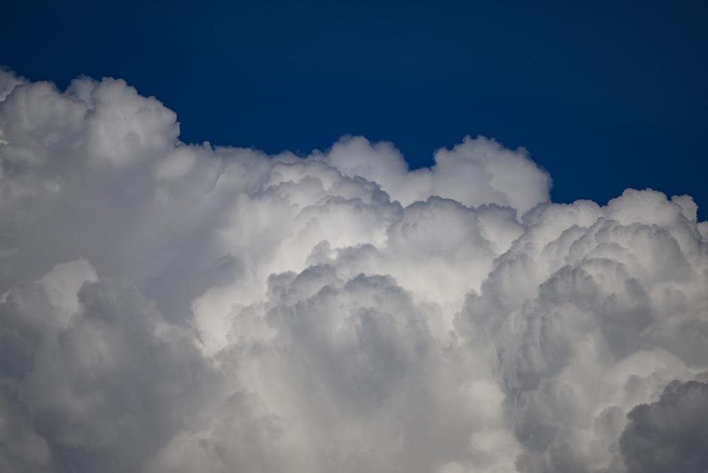 Das Wetterphänomen La Niña hat in der Regel einen kühlenden Einfluss auf das Klima, während sein Gegenstück, El Niño, genau das Gegenteil bewirkt. (Symbolbild) - Foto: Robert Michael/dpa