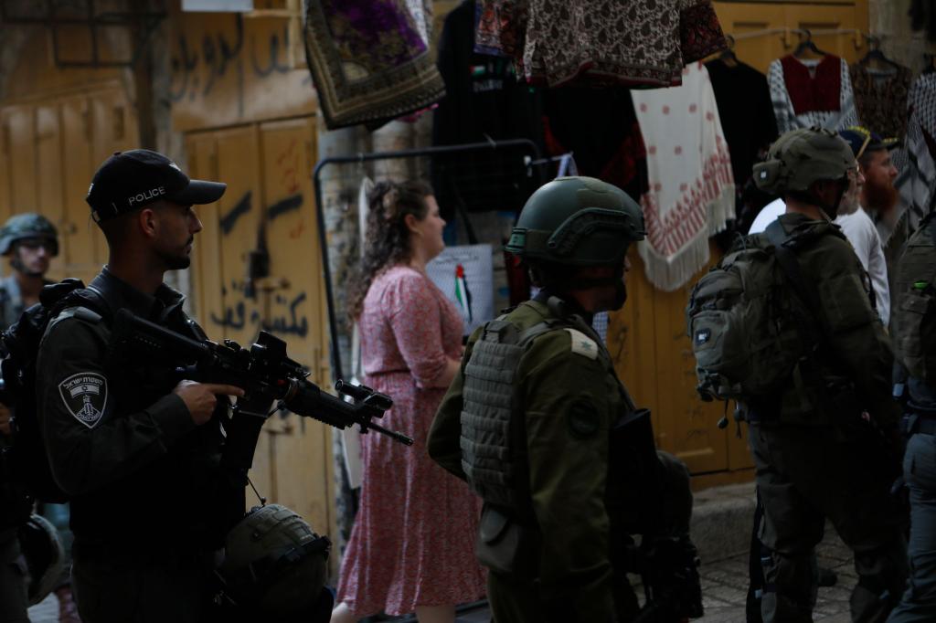 Israelische Soldaten in Hebron. (Archivbild) - Foto: Mamoun Wazwaz/APA Images via ZUMA Press Wire/dpa
