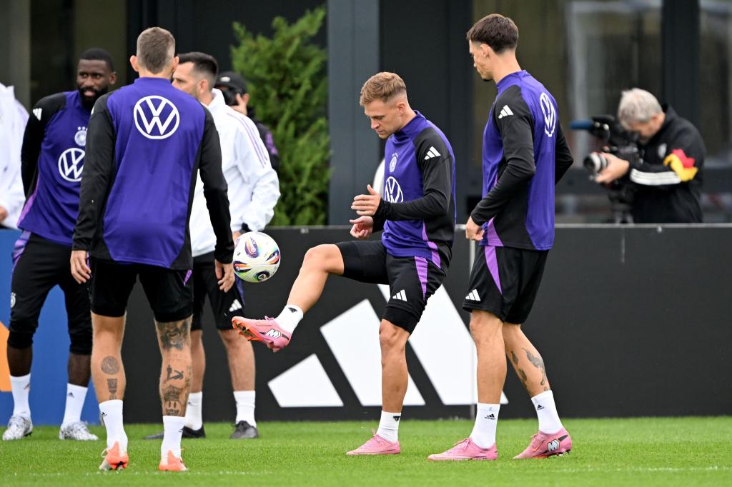 Joshua Kimmich geht mit großen Ambitionen in die WM-Saison. - Foto: Federico Gambarini/dpa
