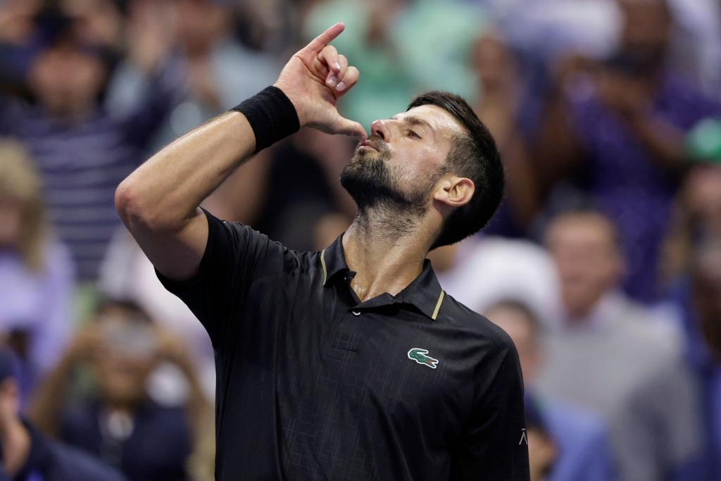 Novak Djokovic widmet seinem Sieg seiner Tochter, die ihren 8. Geburtstag feierte. - Foto: Adam Hunger/AP/dpa