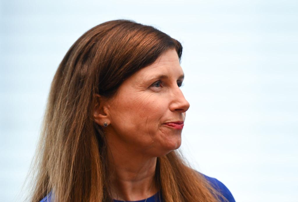 Setzt auf Eigenständigkeit: Commerzbank-Chefin Bettina Orlopp. (Archivbild) - Foto: Arne Dedert/dpa