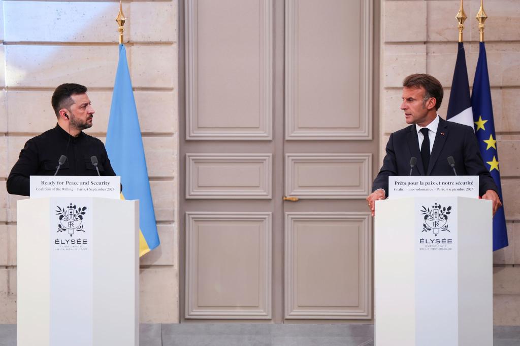 Frankreichs Präsident Macron und sein ukrainischer Kollege Selenskyj hielten eine Pressekonferenz ab. - Foto: Ludovic Marin/Pool AFP/AP/dpa
