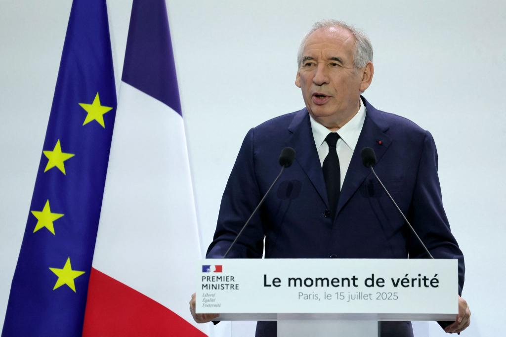 Anfang der Woche wird der Sturz von Premier Bayrou und seiner Regierung erwartet. (Archivbild) - Foto: Thomas Samson/AFP/dpa