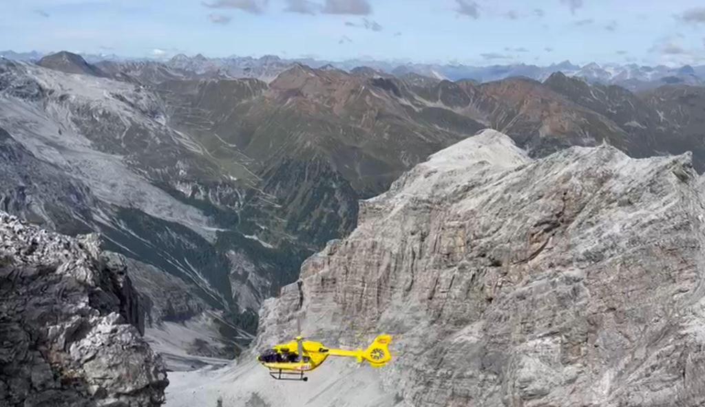 Beim Klettern in Südtirol ist ein 31 Jahre alter Deutscher tödlich verunglückt. (Foto: Handout) - Foto: -/Bergrettung Italien/dpa