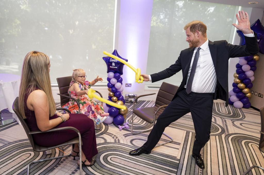 Prinz Harry ist zurück in London. - Foto: Aaron Chown/PA Wire/dpa