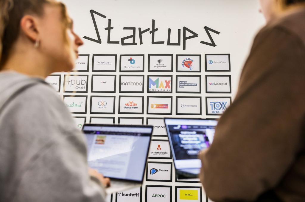 Viel Unsicherheit: Die Konjunkturflaute erfasst auch Start-ups. (Archivbild) - Foto: Oliver Berg/dpa