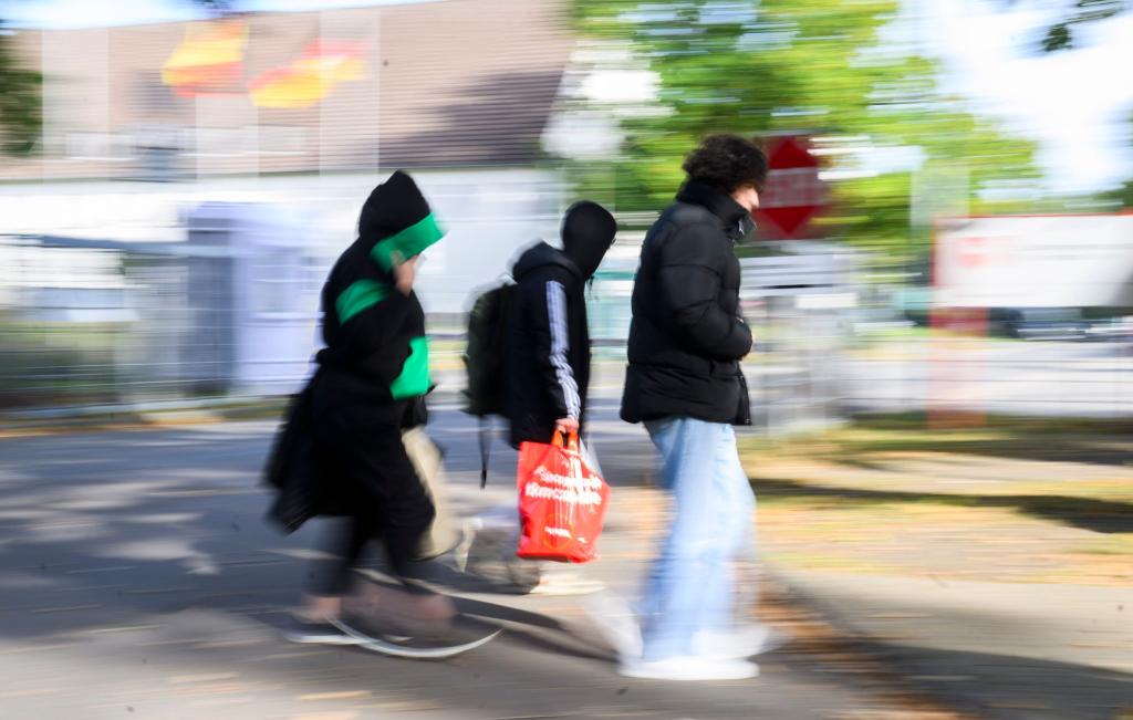Die meisten Menschen, die Asylbewerberleistungen empfingen, stammten aus der Türkei. (Symbolbild) - Foto: Julian Stratenschulte/dpa
