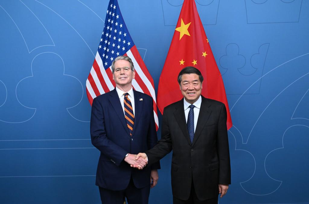 US-Finanzminister Bessent und Chinas Vize-Premier Li hatten bereits zuvor die Handelsgespräche geführt. (Archivbild) - Foto: Dai Tianfang/XinHua/dpa
