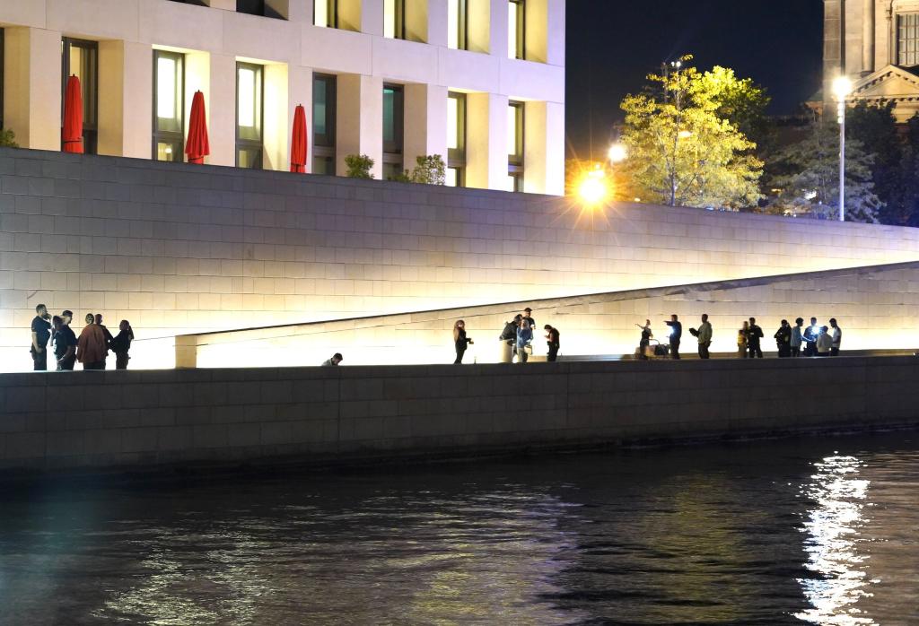 Beim Humboldt Forum ist es erneut zu einer Auseinandersetzung mit Verletzten gekommen. (Symbolbild) - Foto: Pierce Adler/dpa