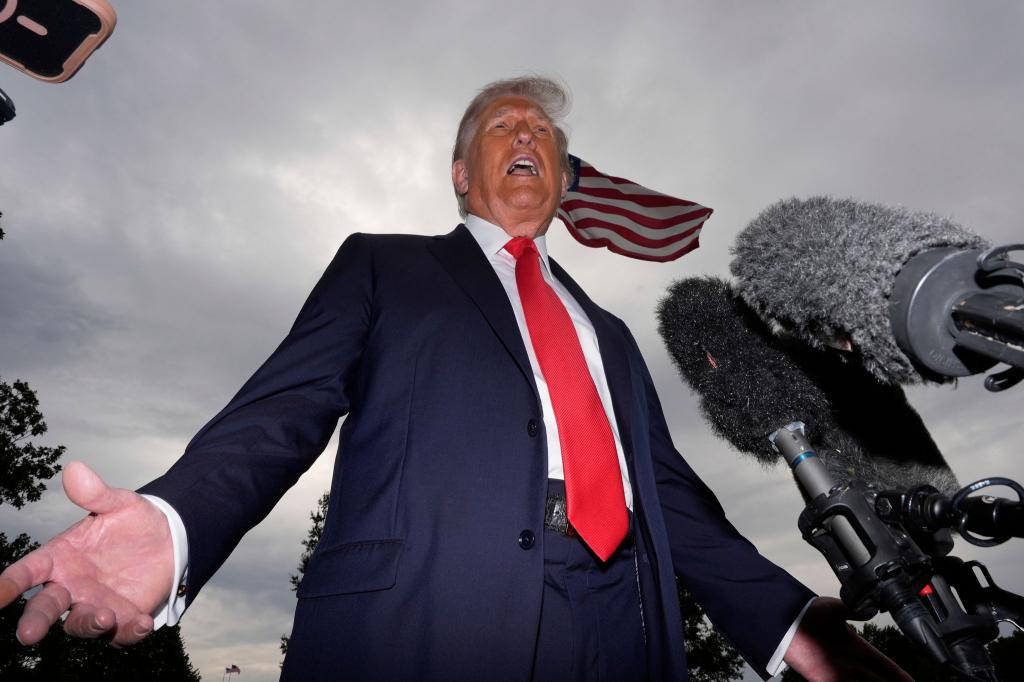 Trump äußert sich zum Tod von Robert Redford. - Foto: Alex Brandon/AP/dpa