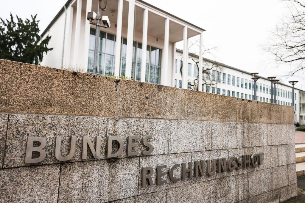 Der Bundesrechnungshof übt deutliche Kritik an Klingbeils Haushalt. (Archivbild) - Foto: Oliver Berg/dpa