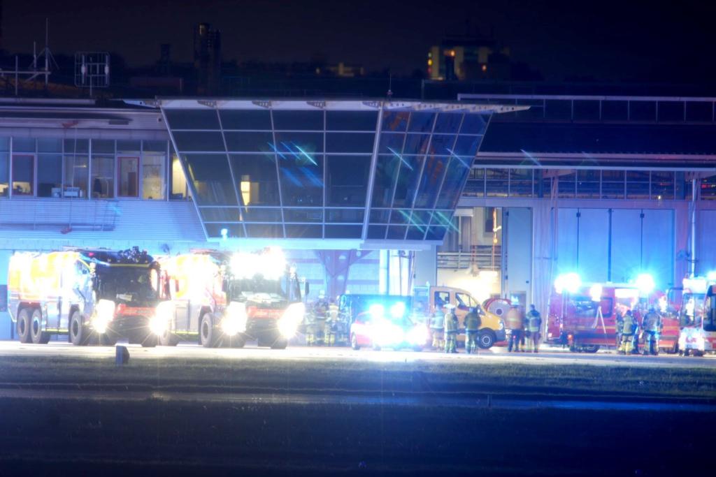 Für rund eine Stunde war der Flugbetrieb am Flughafen Stuttgart komplett unterbrochen. - Foto: SDMG/dpa